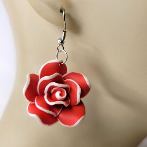 Red Flower Small Floral Earrings - Picture 2 of 4